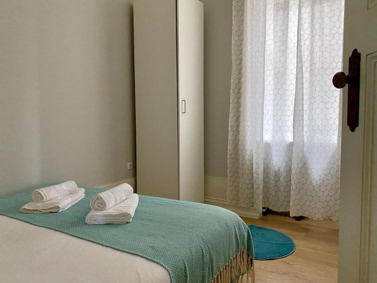 Pompeu Art Nouveau Apartment อาเวโร ภายนอก รูปภาพ