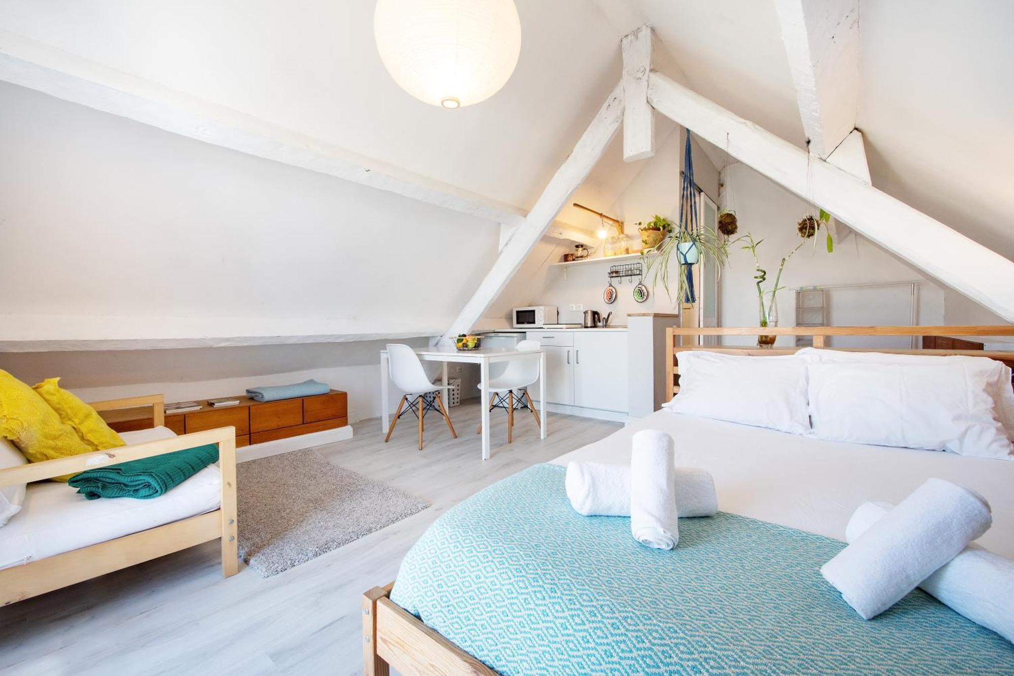 Pompeu Art Nouveau Apartment อาเวโร ภายนอก รูปภาพ